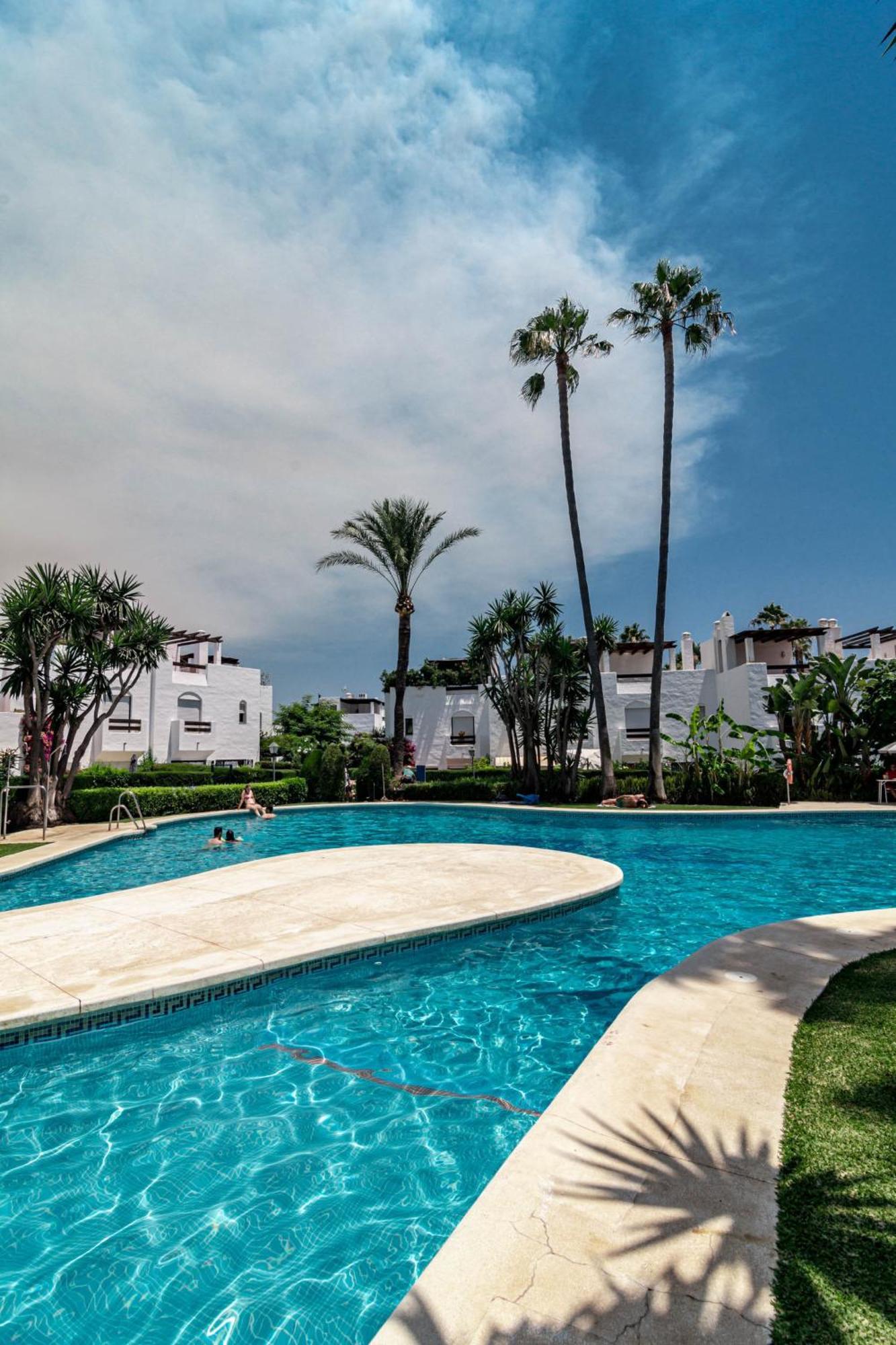Guadalvillas 105 *